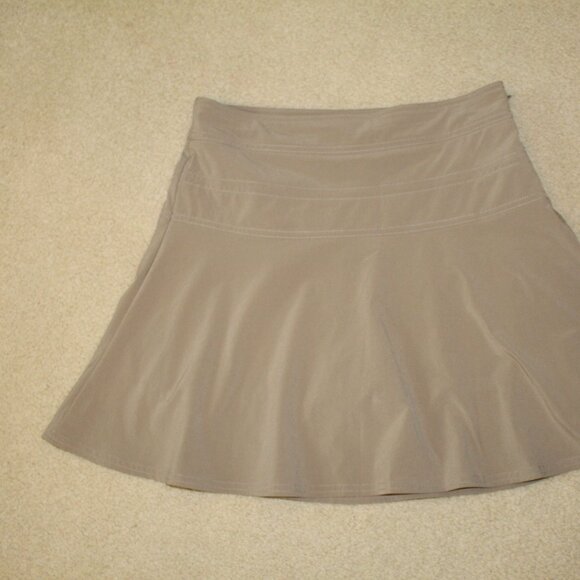 Athleta Everyday Skort - Flattering (2) - Picture 2 of 6